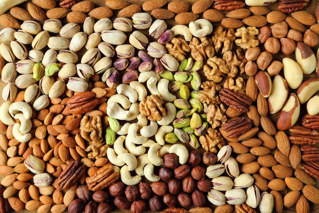 Nuts to strengthen men's health and improve potency