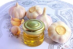 Garlic tincture for potency